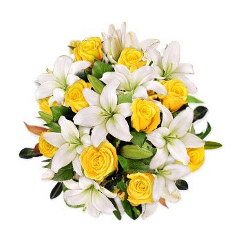 Doha online Florist - Love Kiss Bouquet